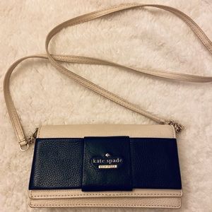 Kate Spade two toned bow crossbody bag